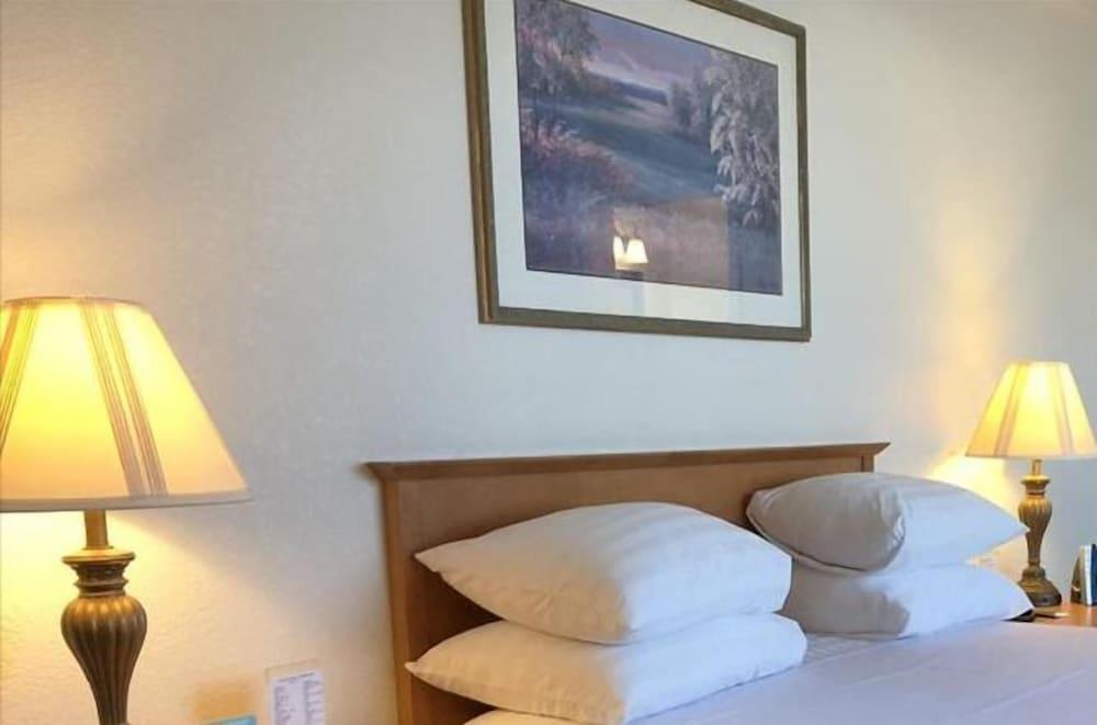 Trailside Inn photo 14