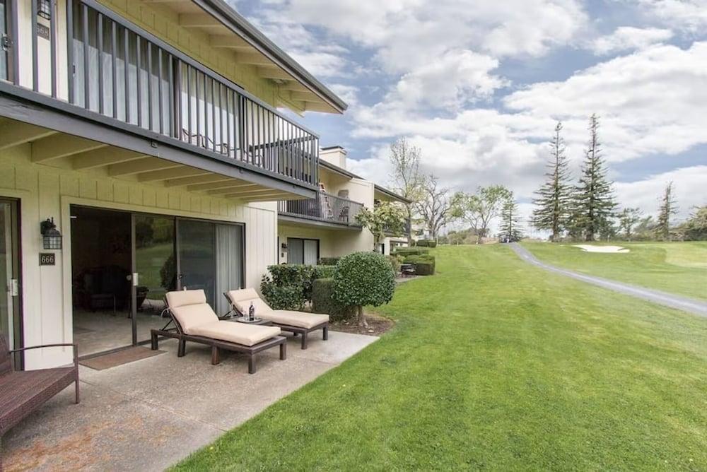 The Napa Residences photo 26