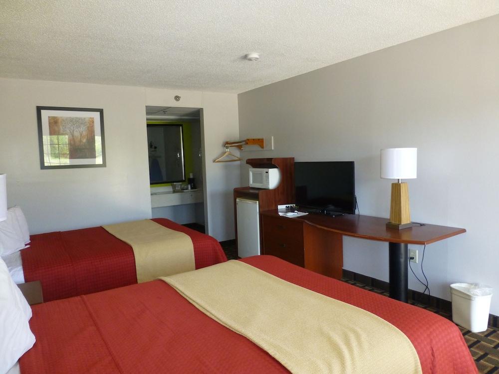 Coach Inn photo 35