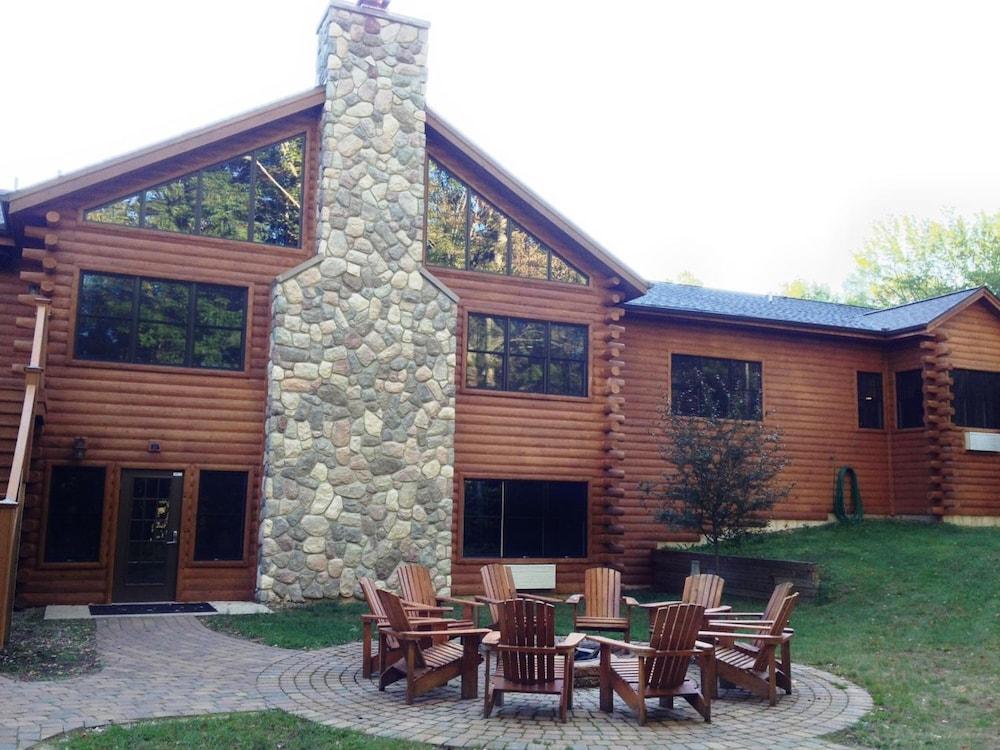 Rockwell Lake Lodge photo 6