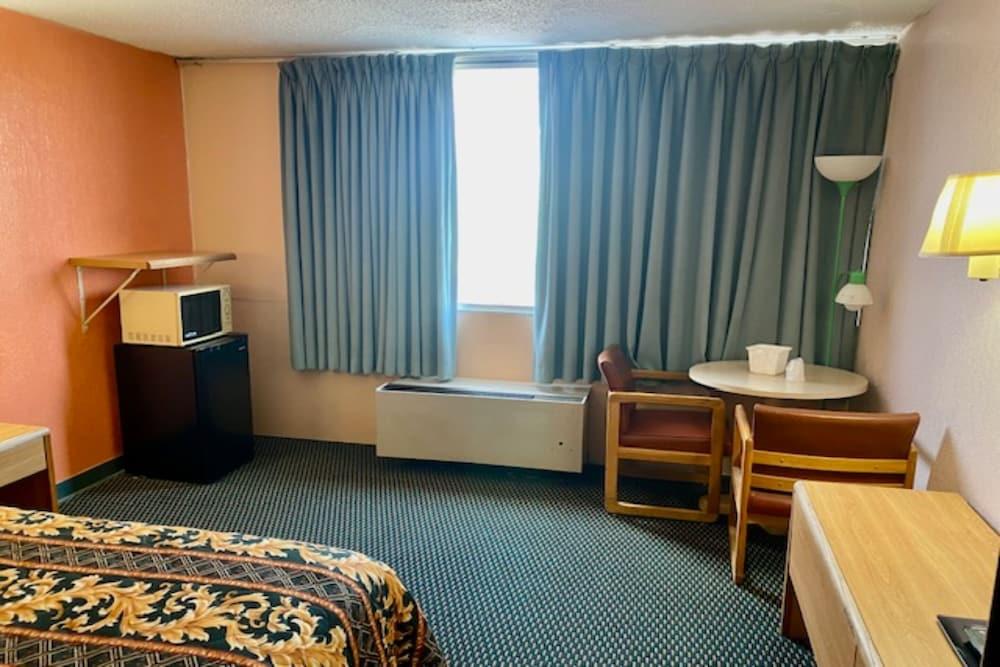 Red Carpet Inn & Suites Lima photo 10