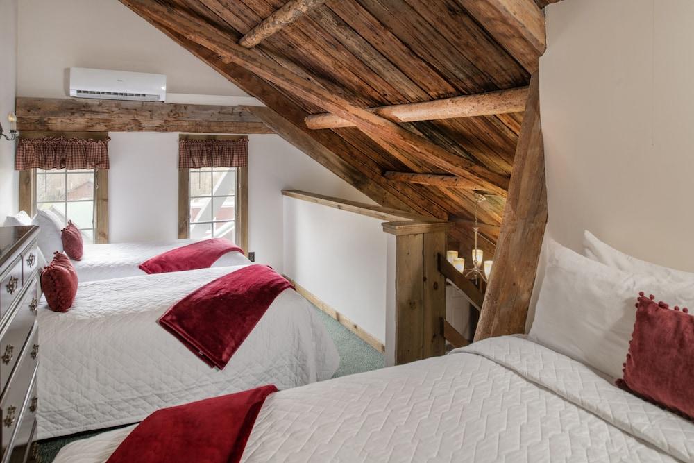 Christmas Farm Inn and Spa photo 16