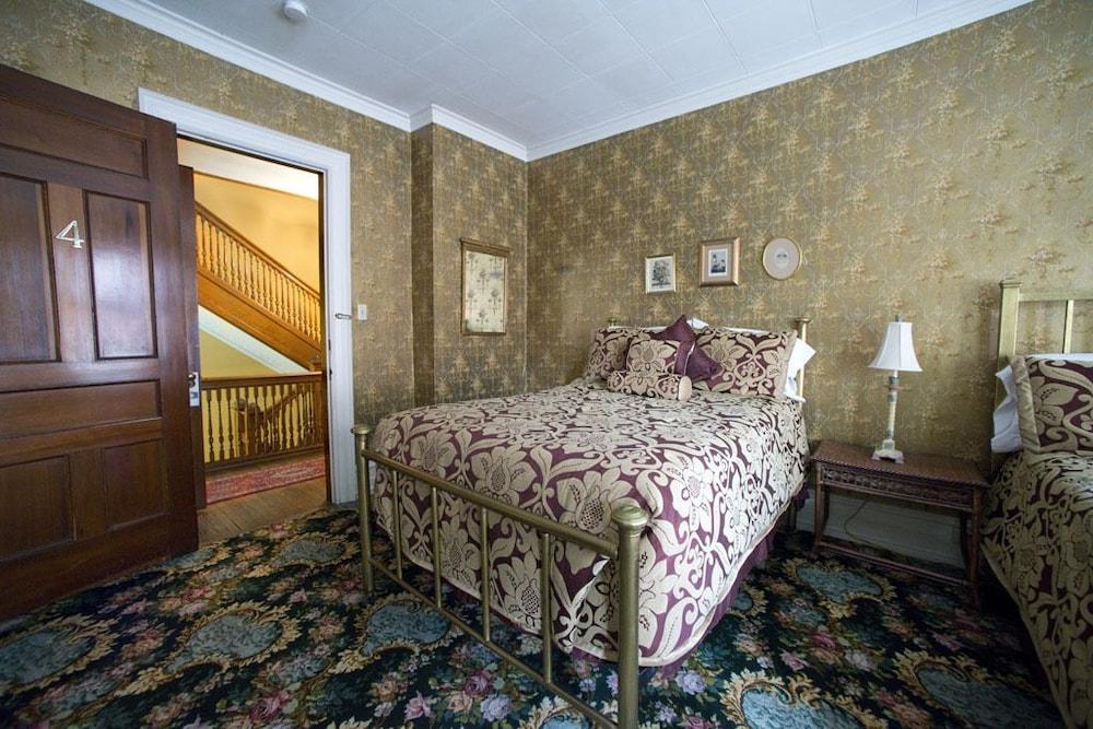 The Peter Herdic Inn photo 13