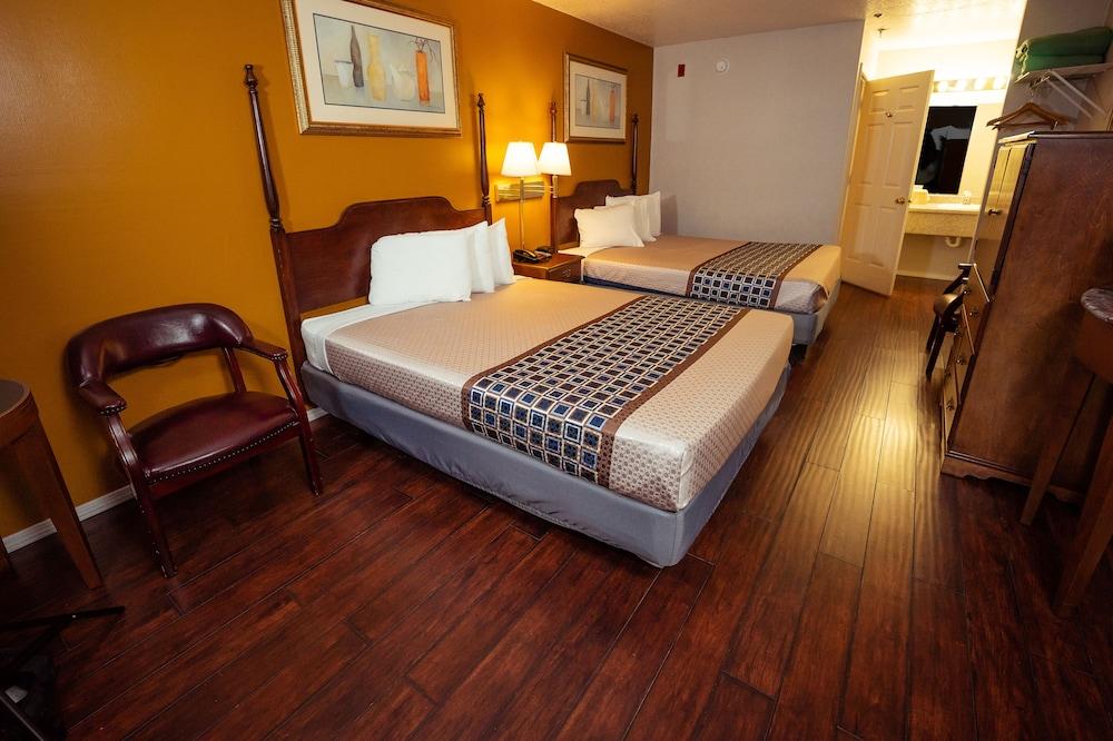 Branson King Resort and Suites photo 58