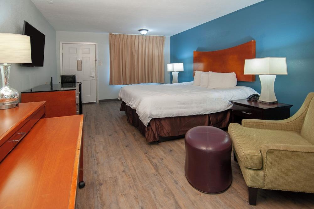 Best Price Motel and Suites photo 8