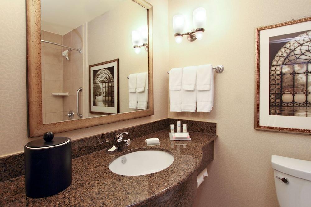 Hilton Garden Inn Beaumont, TX photo 27