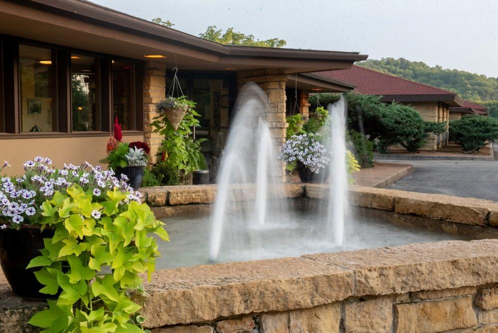 Spring Valley Inn photo 42