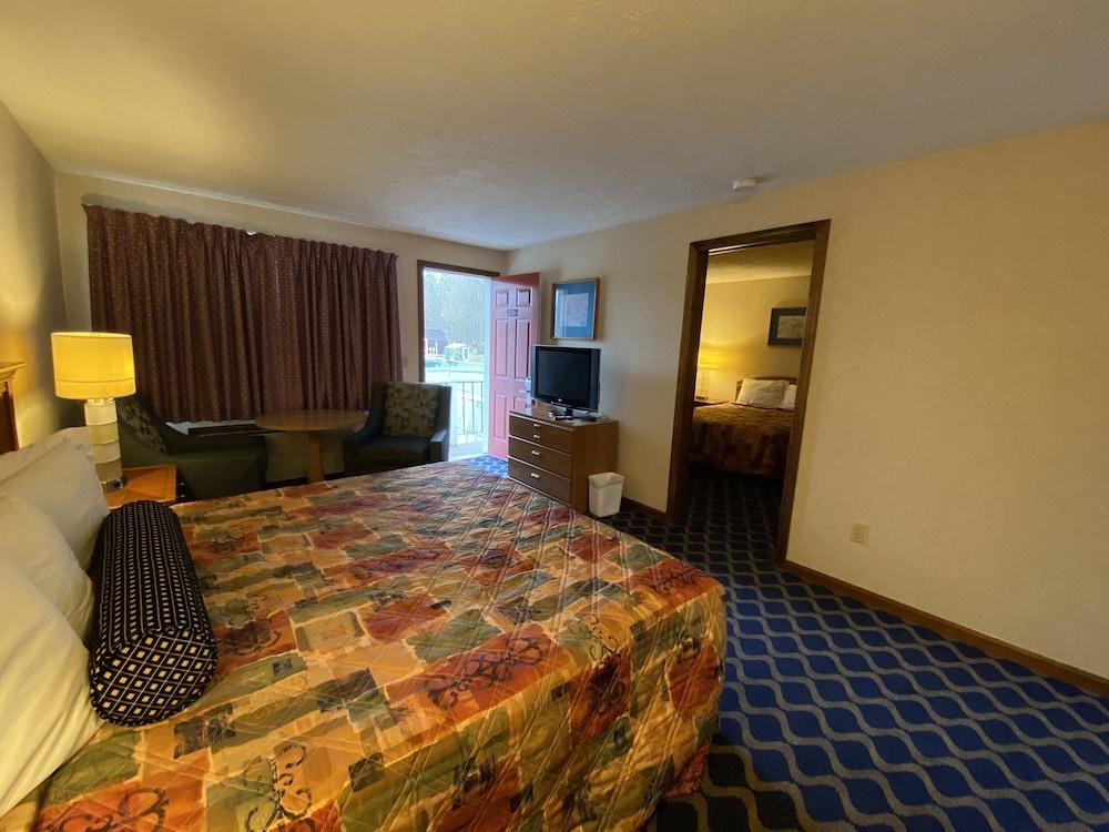 Economy Lodge photo 20