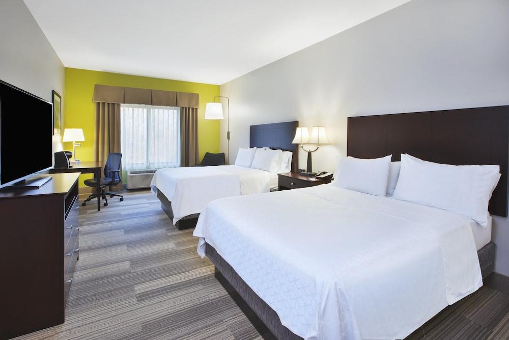 Holiday Inn Express Hotel & Suites Niles by IHG photo 17