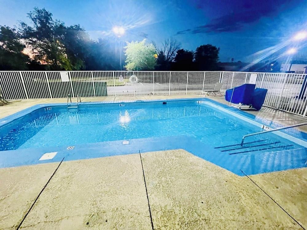 Motel 6 Springfield, IL photo 12