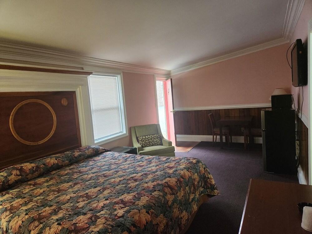 Bama Motel Mobile I-65 & US-90 photo 29