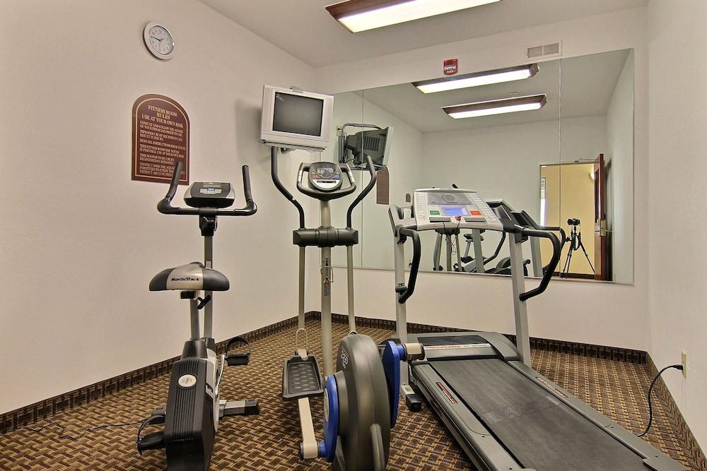 Sleep Inn South Bend Airport photo 32