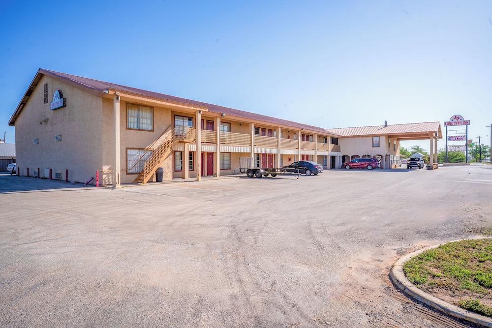 Lone Star Inn by OYO Vernon Texas Hwy 287 photo 66