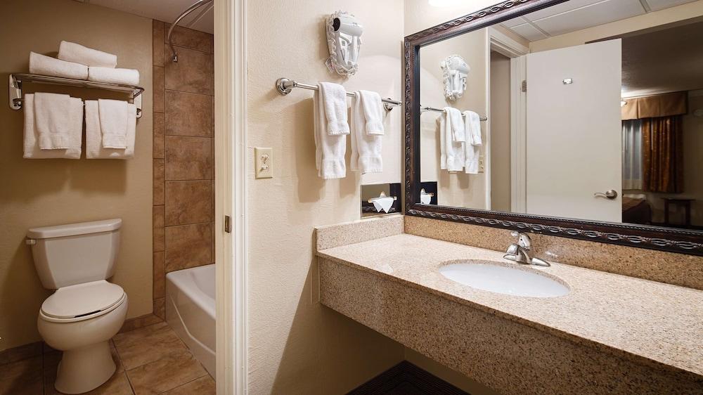 Best Western Inn Of McAlester photo 9