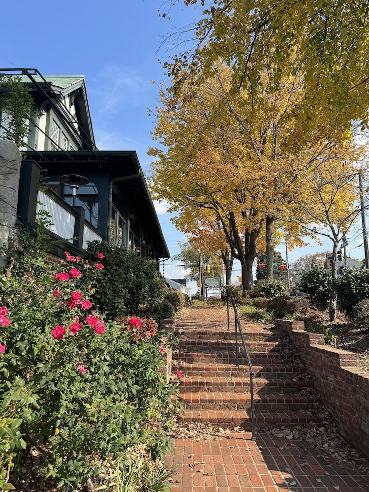 The Shaffner Inn photo 39