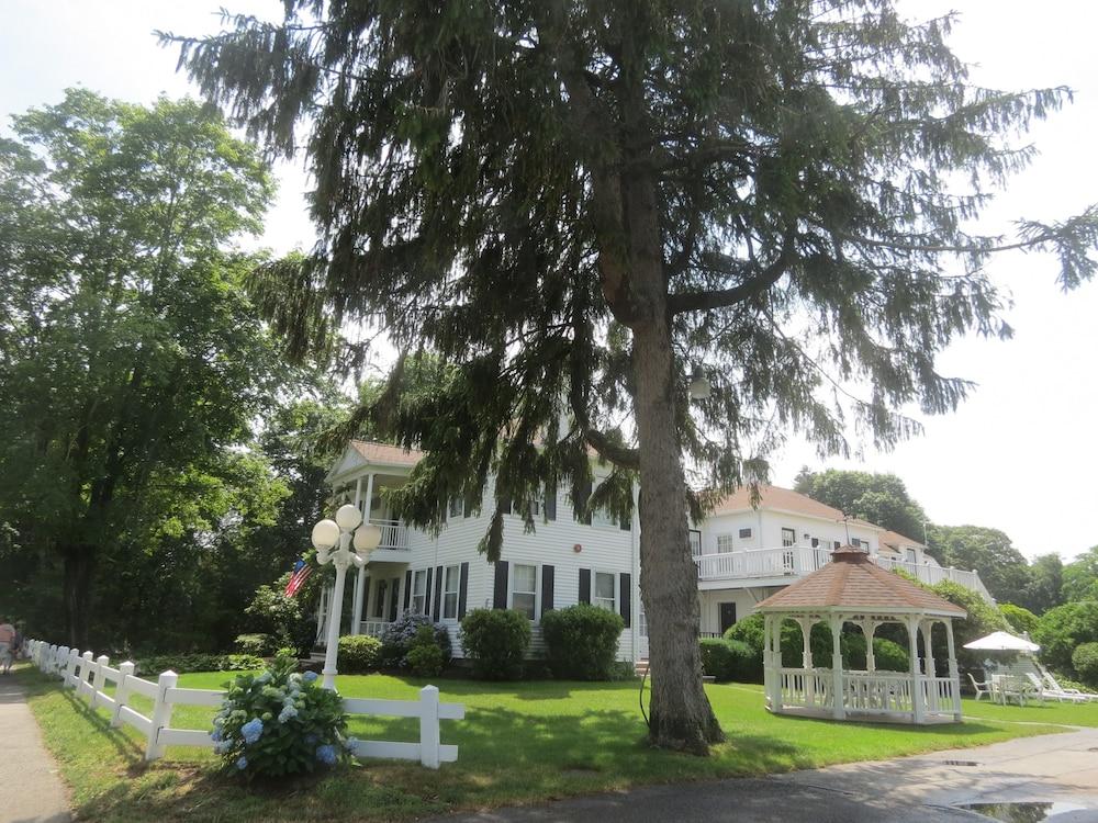 ShoreWay Acres Inn & Cape Cod Lodging photo 15