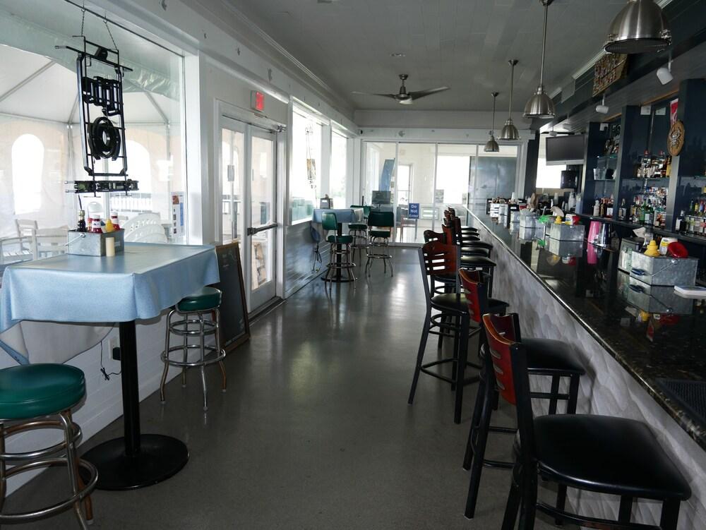 The Lodge at Great Oak Landing photo 61