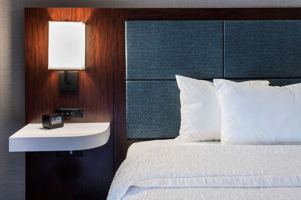 Hampton Inn & Suites Chicago/Lincolnshire photo 11