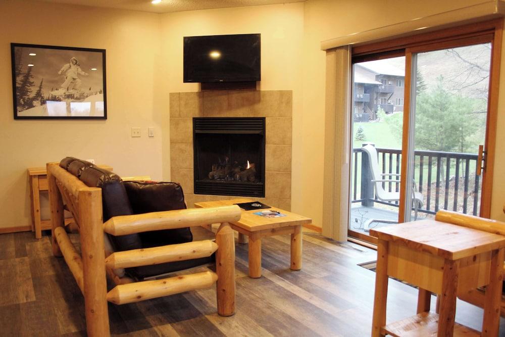Pine Mountain Ski & Golf Resort photo 39