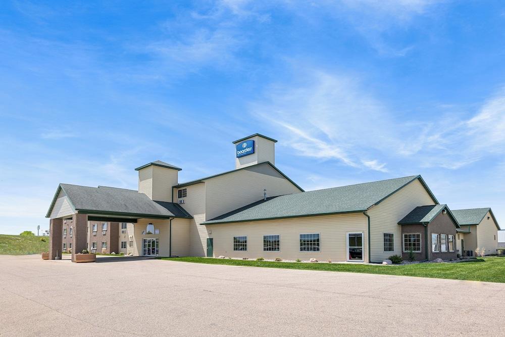 Boarders Inn & Suites by Cobblestone Hotels - Shawano photo 39