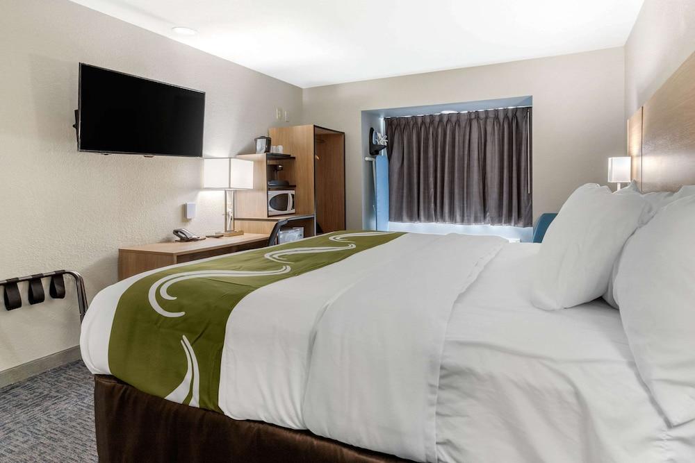 Days Inn by Wyndham San Antonio Downtown photo 21