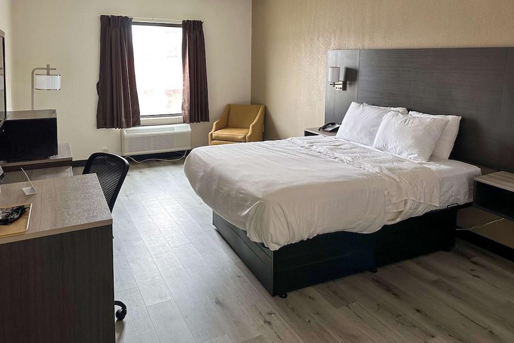 Quality Inn Hazlehurst photo 3