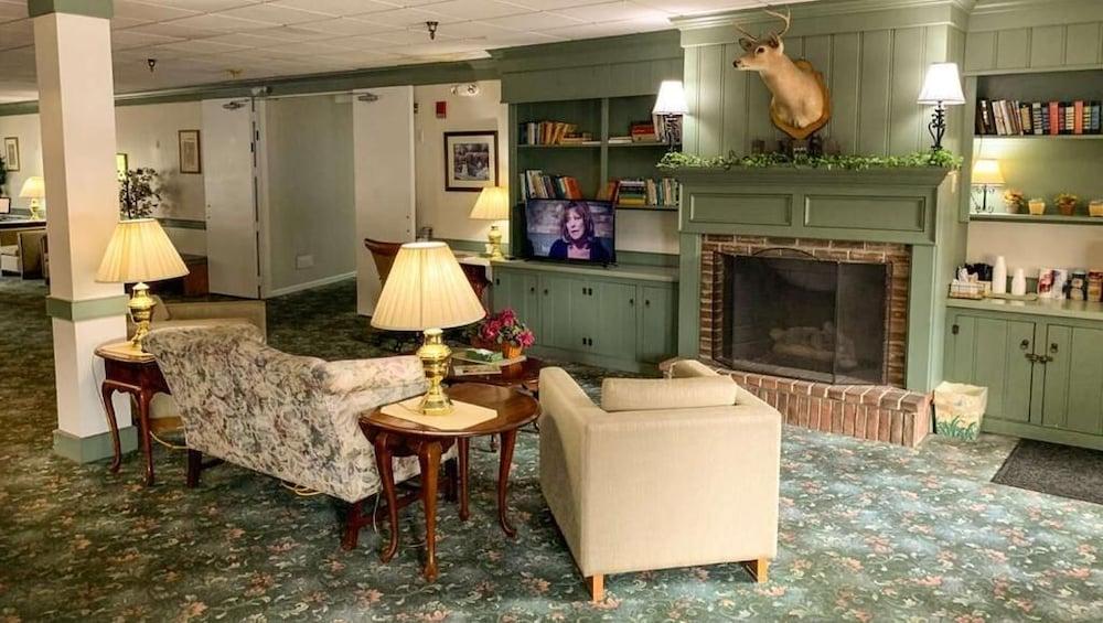 Surrey Inn Ashland photo 10