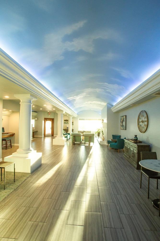 Tamarack Beach Resort Hotel photo 19