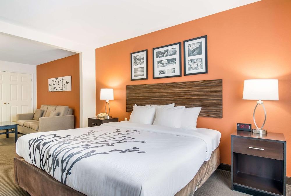 Sleep Inn & Suites Ronks - Lancaster Area photo 18