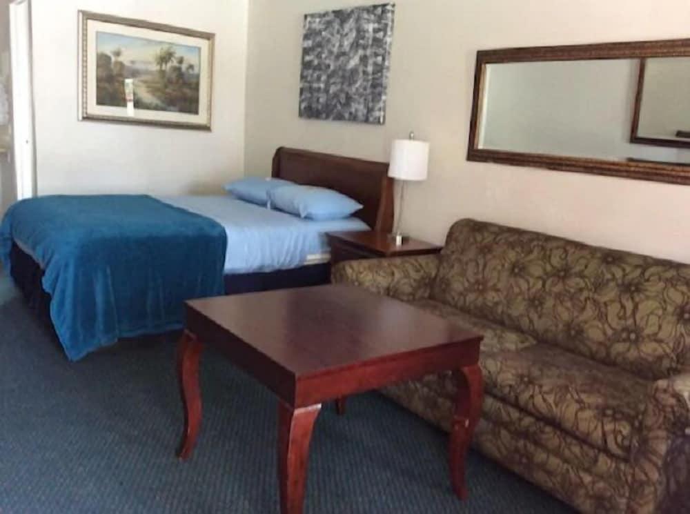 Motel 8 Lake City photo 2