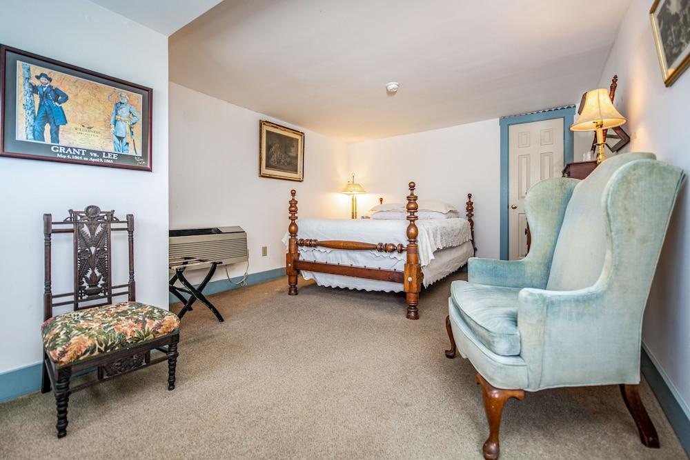 Wayside Inn photo 38
