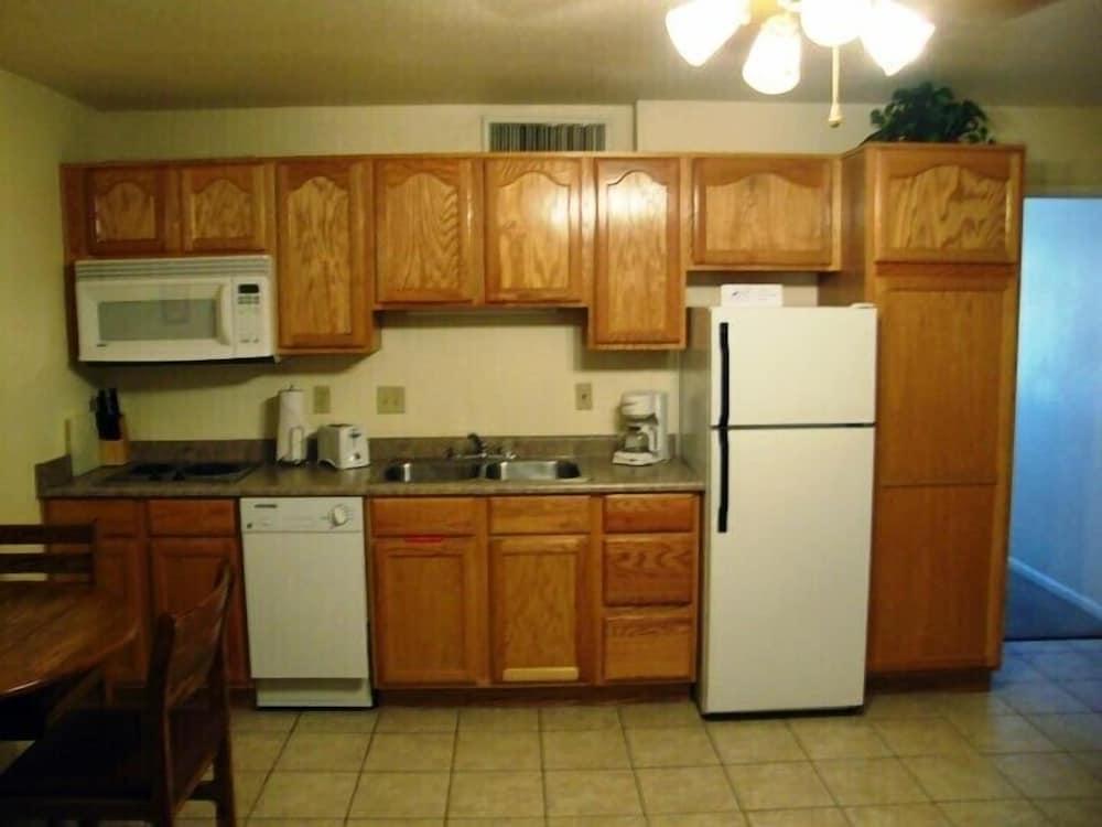 Roundhouse Resort photo 8