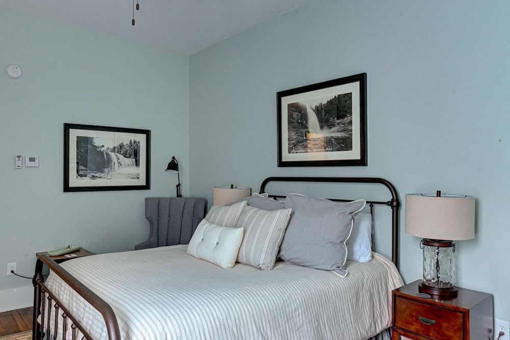 Historic Birch Lodge and Motel photo 24