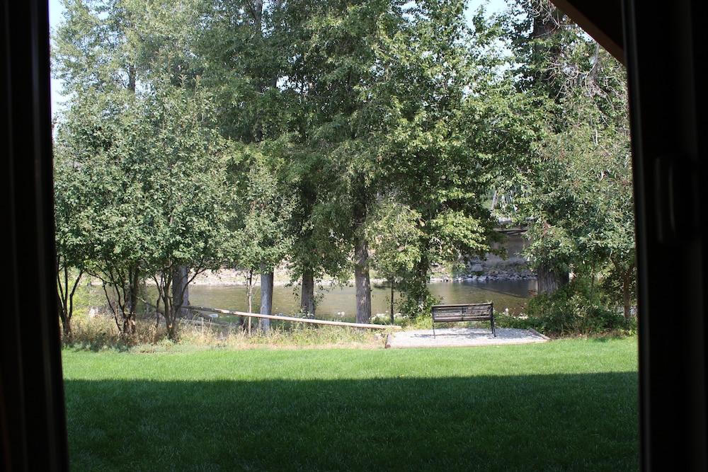Methow River Lodge & Cabins photo 87