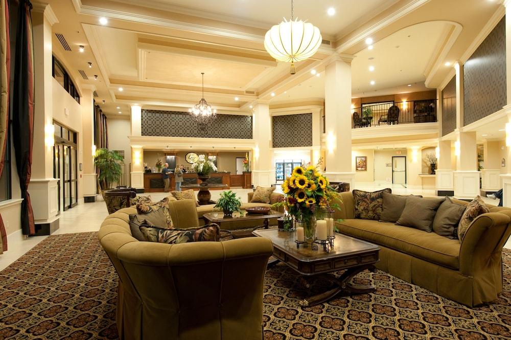 Grand Hotel at Bridgeport photo 10
