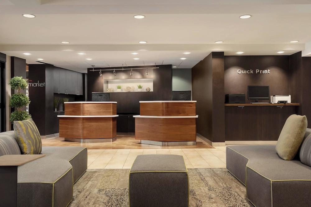 Courtyard Marriott Greenville photo 3
