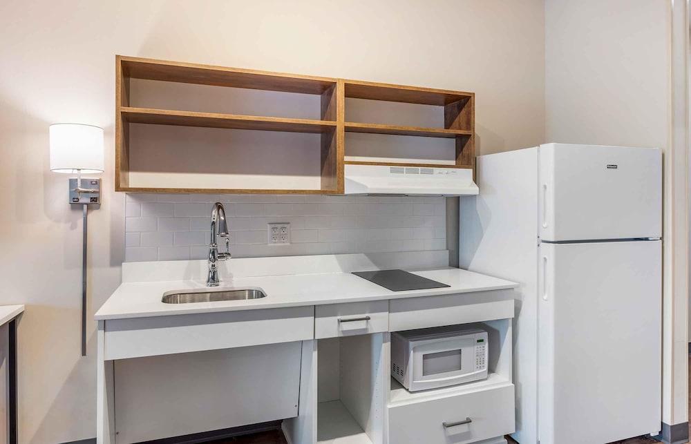 Extended Stay America Premier Suites - Temple photo 14