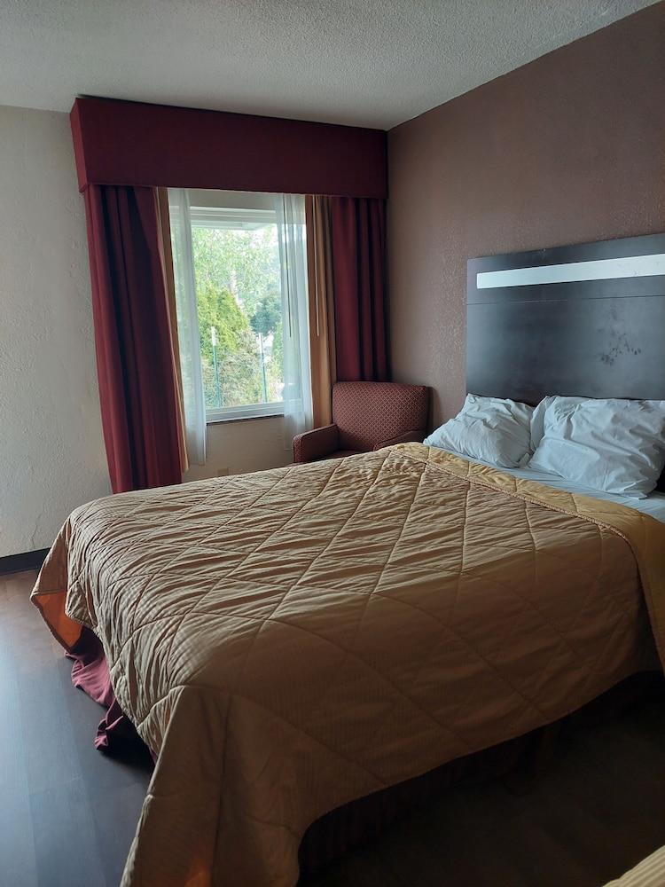 Budget Inn photo 17