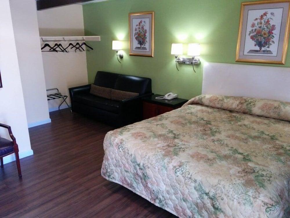 Budget Inn Vallejo/Napa Valley photo 15