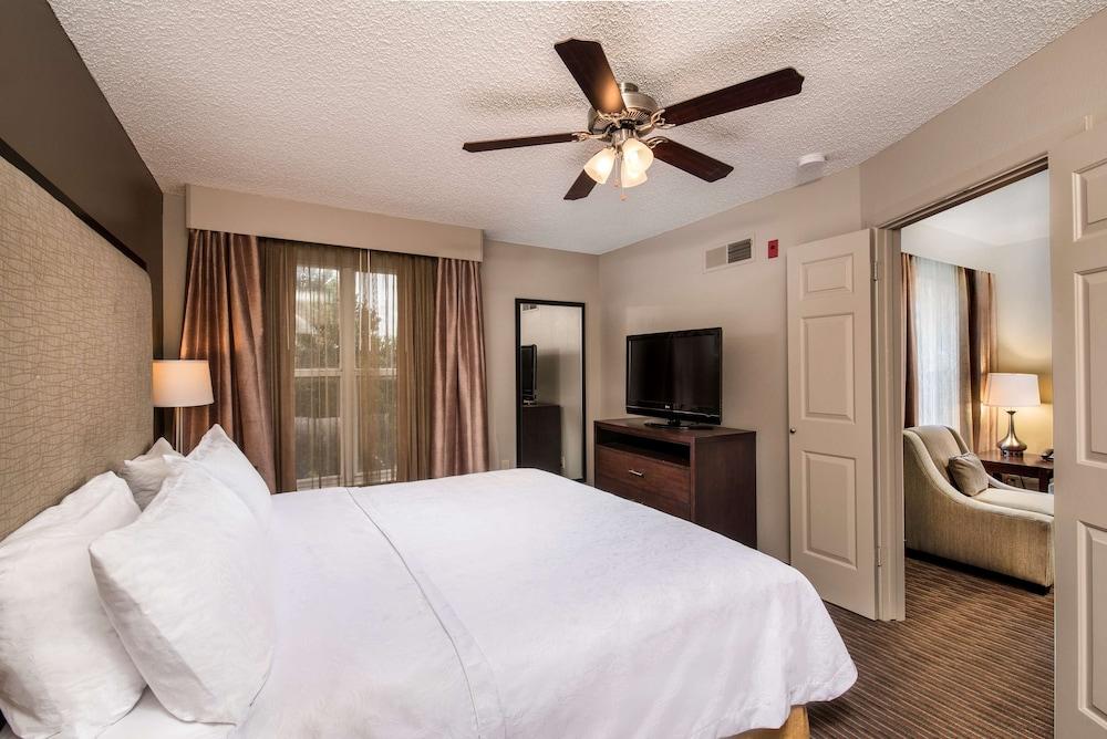 Homewood Suites by Hilton Austin-South/Airport photo 3