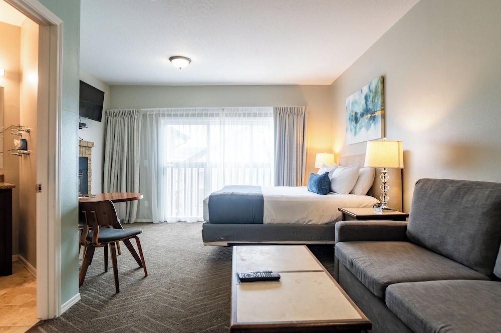 Inn at the Prom Oceanfront Seaside photo 14