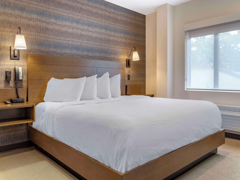 The Cranberry, an Ascend Collection Hotel photo 3