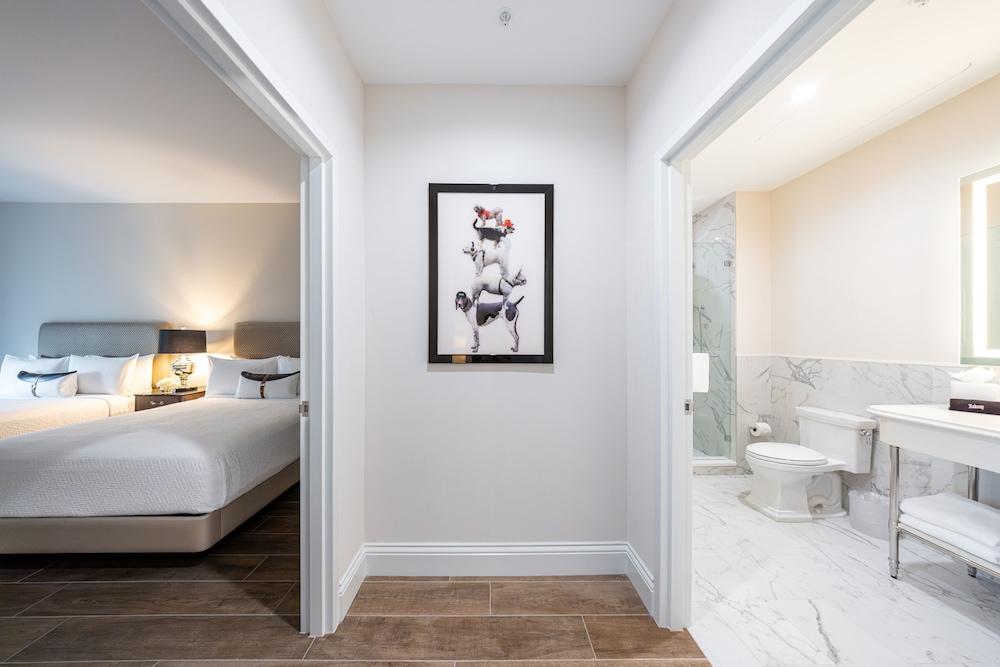 The Riding Academy Hotel photo 6
