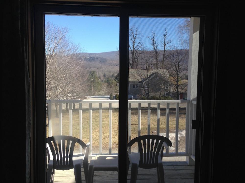 The INN at Willow Pond photo 7