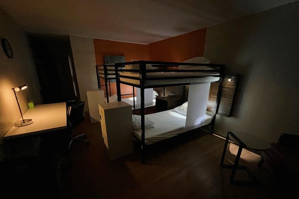 Bposhtels Charlotte - Hostel photo 3