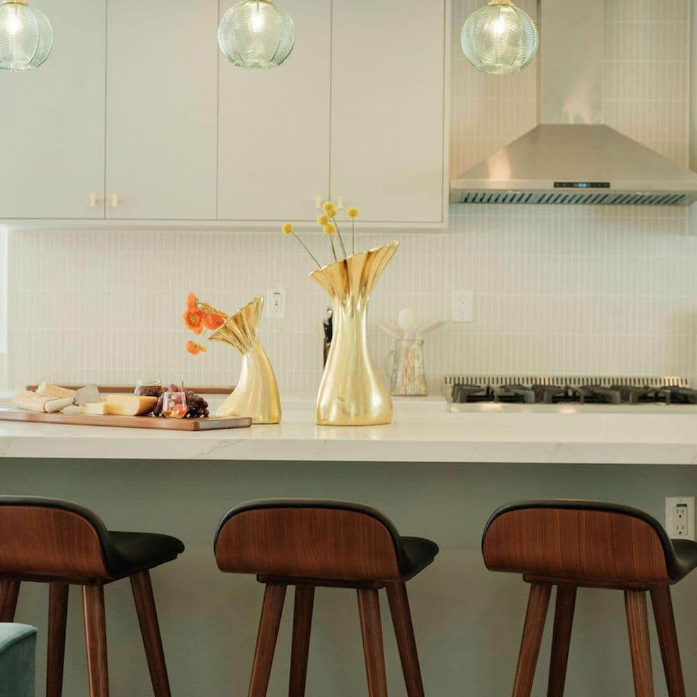 Mod Suite photo 37