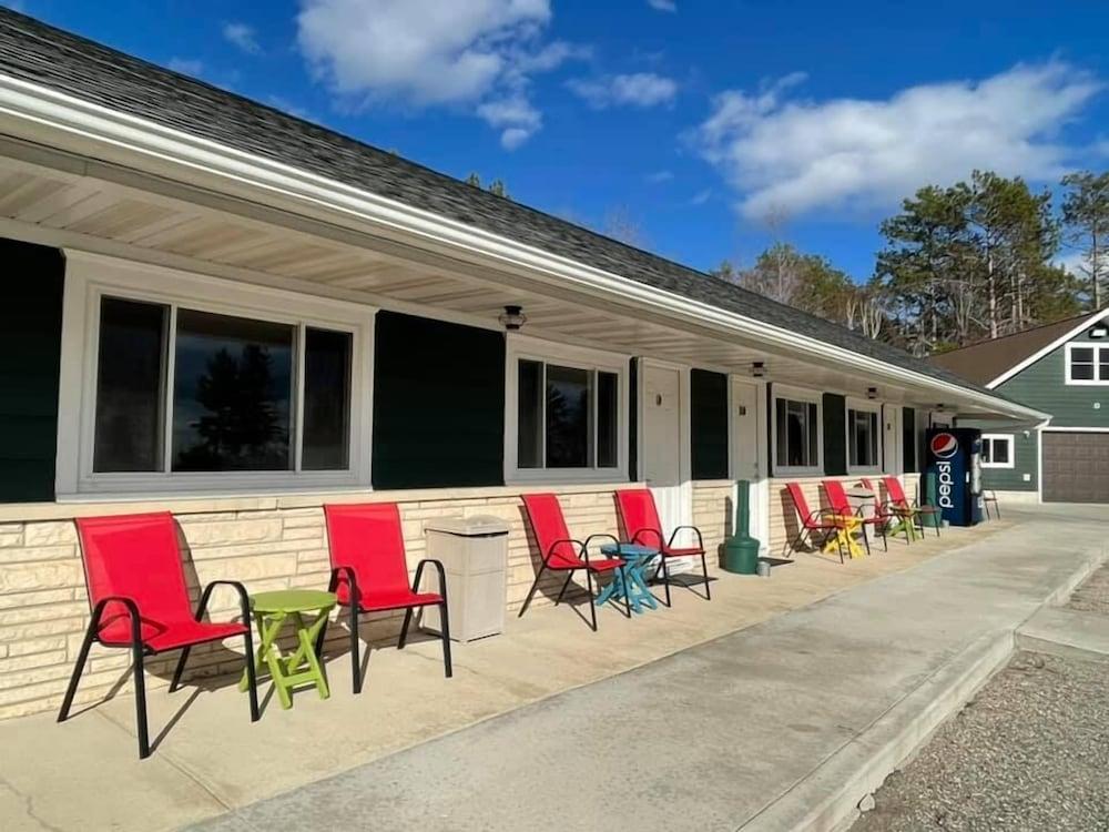 Moose Resort photo 7