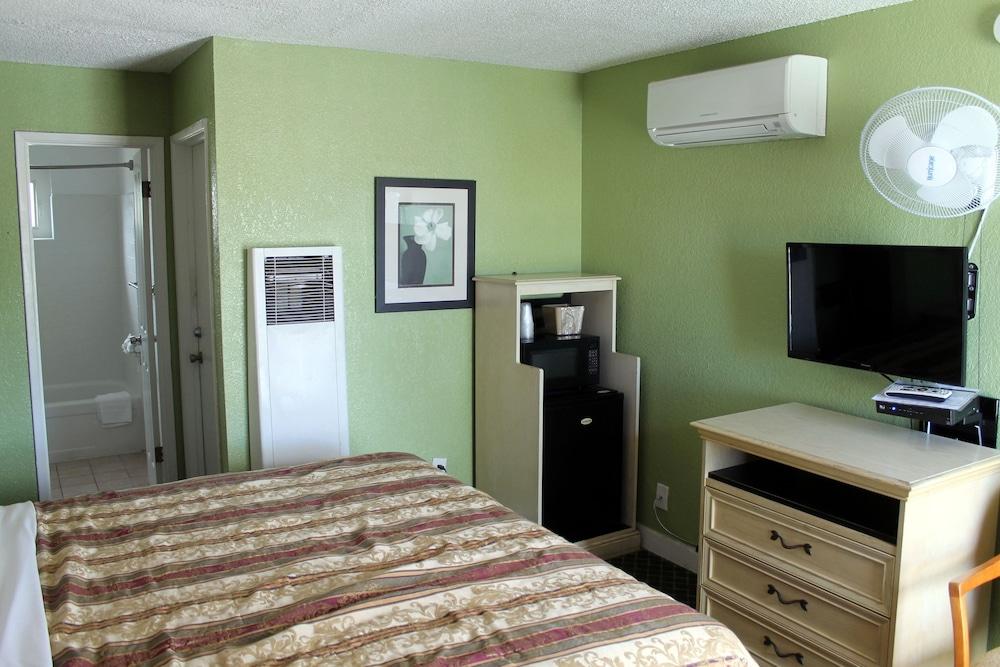 Fireside Inn Santa Cruz photo 20
