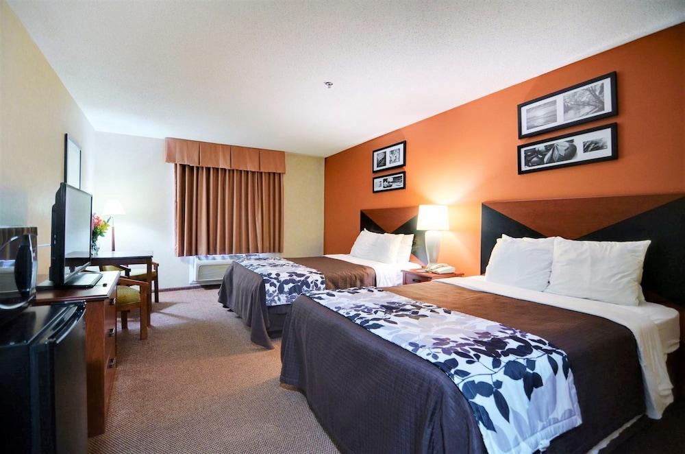 Sleep Inn & Suites Ronks - Lancaster Area photo 11