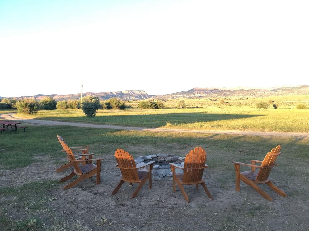 The Riverside Ranch RV Park, Motel & Campground photo 6